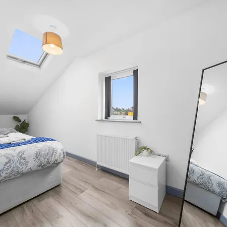 Luxury In Leeds Apartment *